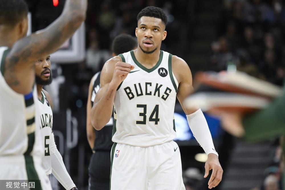 与现代娱乐 与现代娱乐